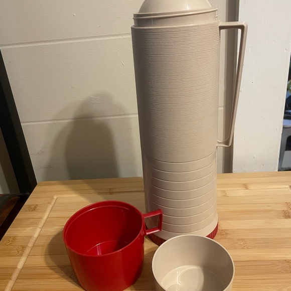 Vintage Thermos - Picture 3 of 8